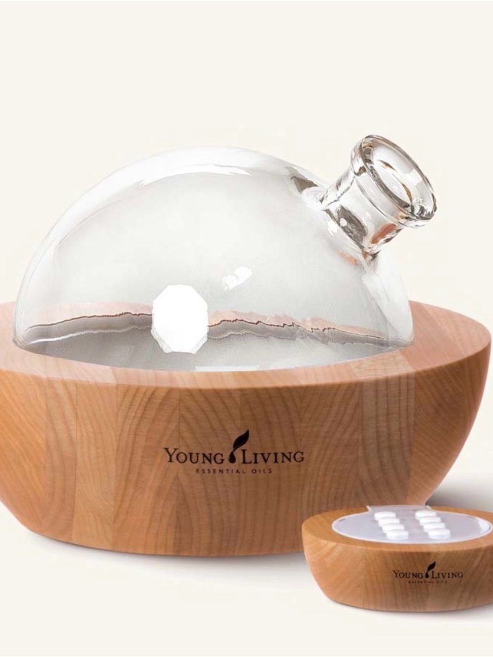 Young Living ARIA Essential Oil Ultrasonic Diffuser + Remote NEW